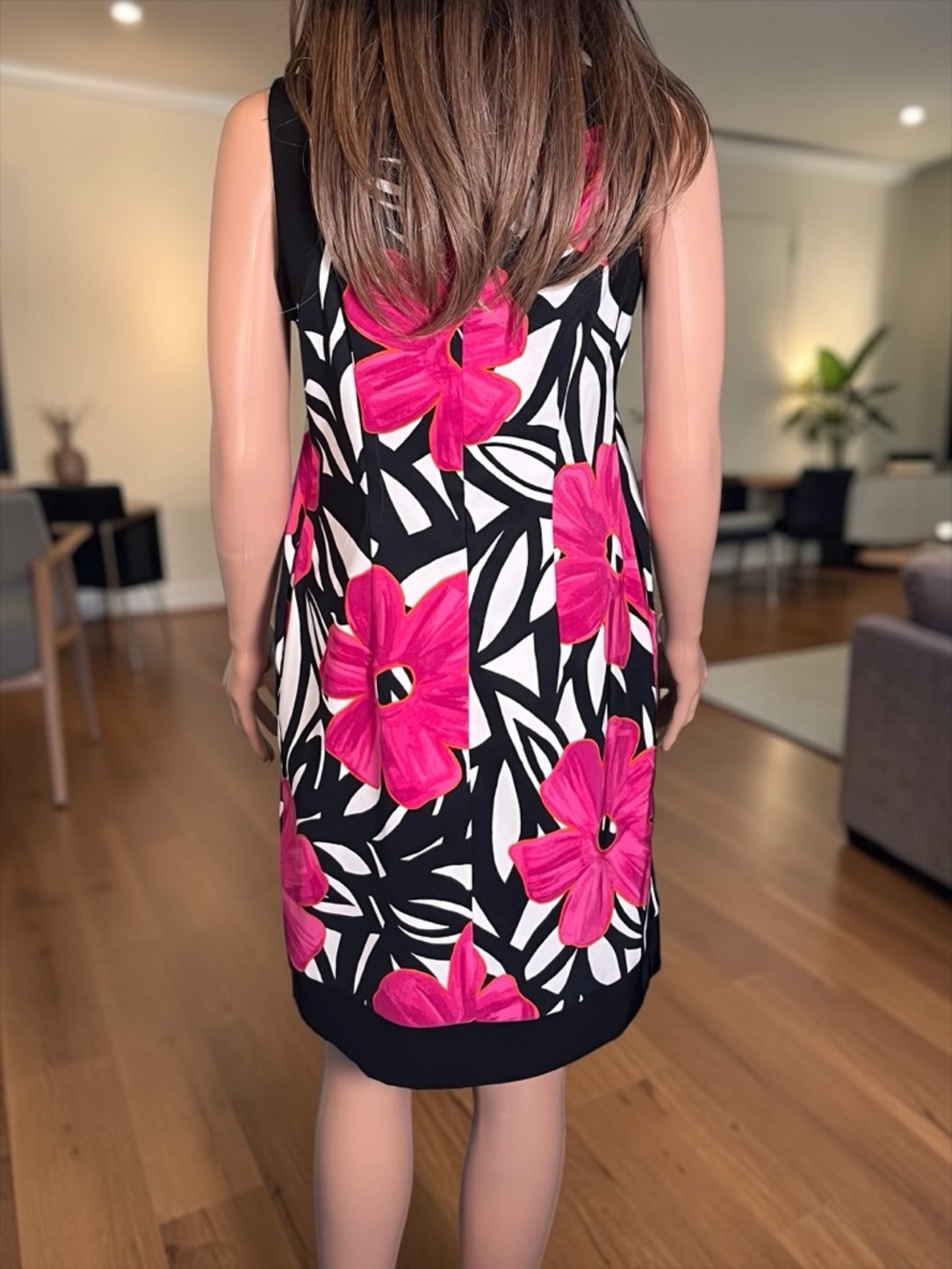 Dressbarn Floral Shift Dress Size 6 Black Pink Sleeveless Pockets - Picture 6 of 8